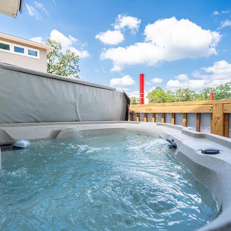 Canary Lake Cottage W/Hot Tub At Sam'S Pizza Hot Springs Eksteriør bilde